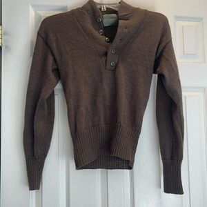 Vintage U.S. Army men’s sweater button neck small 100% wool.